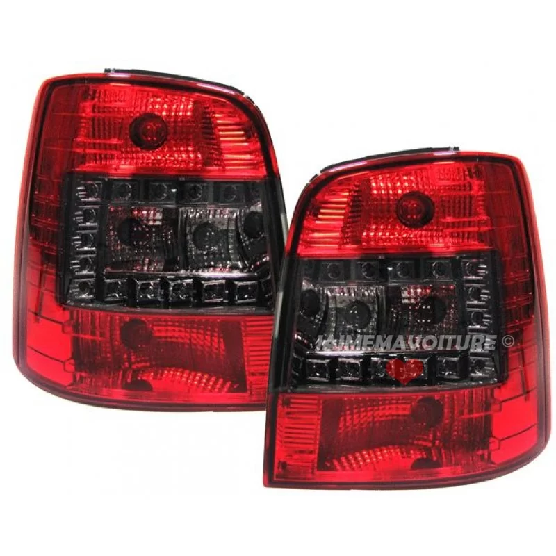 VW Touran red smoke led tail lights