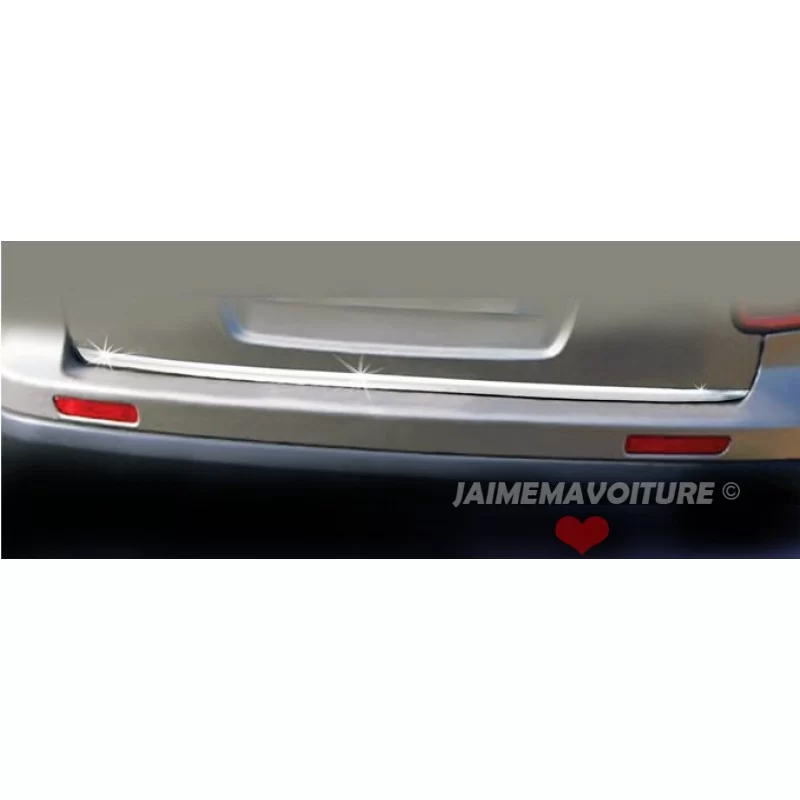 NISSAN QASHQAI bagageutrymme med kromlister