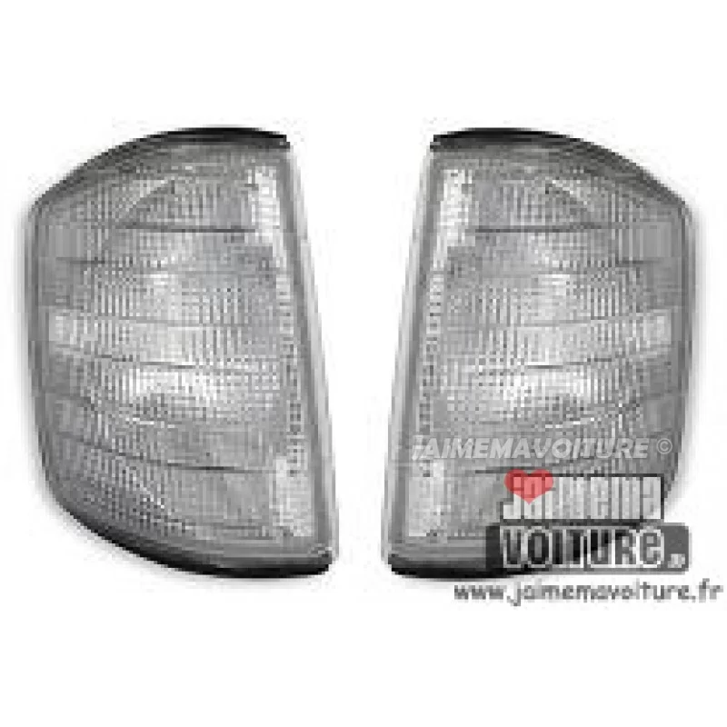 Coppia di indicatori di direzione bianchi per la Mercedes Classe C W201 Coppia di indicatori di direzione bianchi per la Mercedes Classe C W201