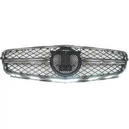 Mercedes C-class AMG C63 grille