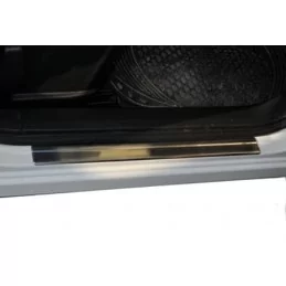 Nissan QASHQAI 2 door threshold