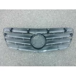 Mercedes E Class grille