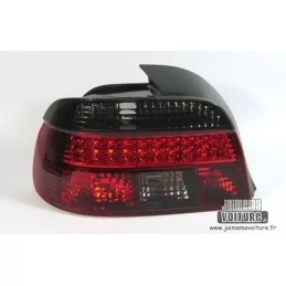 BMW E39 rear lights has LED red/black