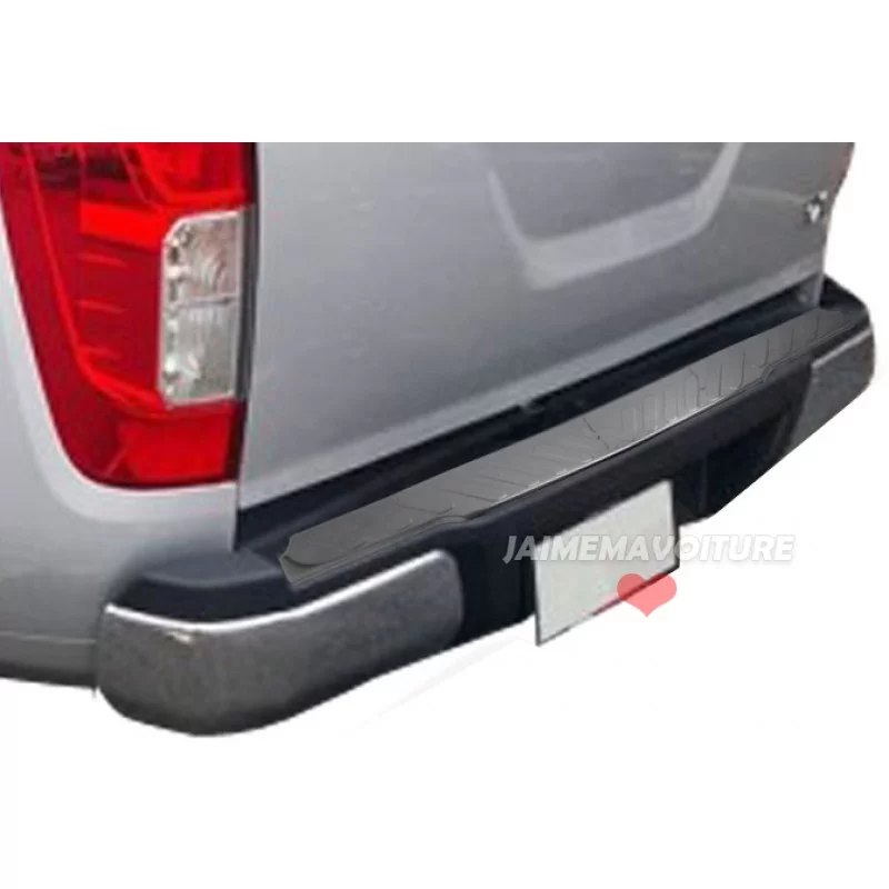 Seuil de chargement alu brossé Nissan Navara D23 Seuil de chargement alu brossé Nissan Navara D23
