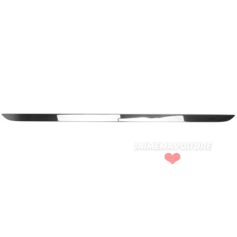 Baguette inférieure de coffre chrome alu Fiat 500X Baguette inférieure de coffre chrome alu Fiat 500X