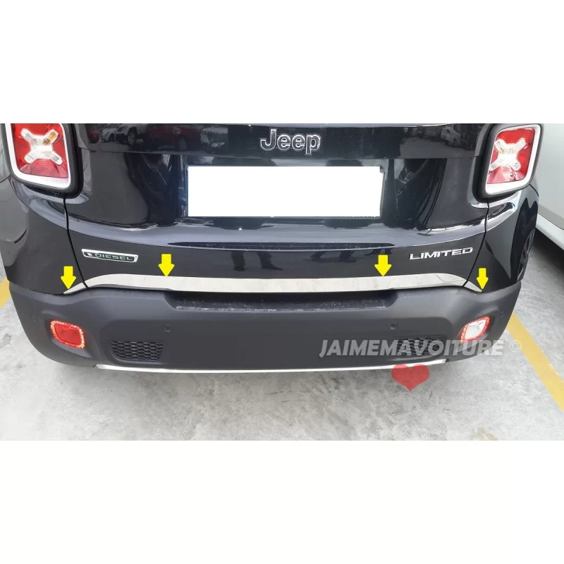 Labbro inferiore del bagagliaio in alluminio spazzolato cromato Jeep Renegade Labbro inferiore del bagagliaio in alluminio spazzolato cromato Jeep Renegade