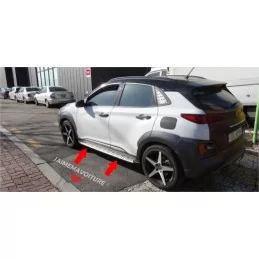 A pie Hyundai Kona