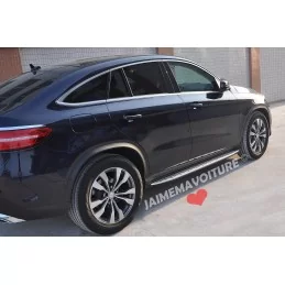 Caminar Caminata de los pares Mercedes GLE Coupe C292