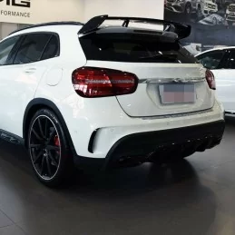 Hinzufügen von Stoßstangen hinten Mercedes GLA AMG X156