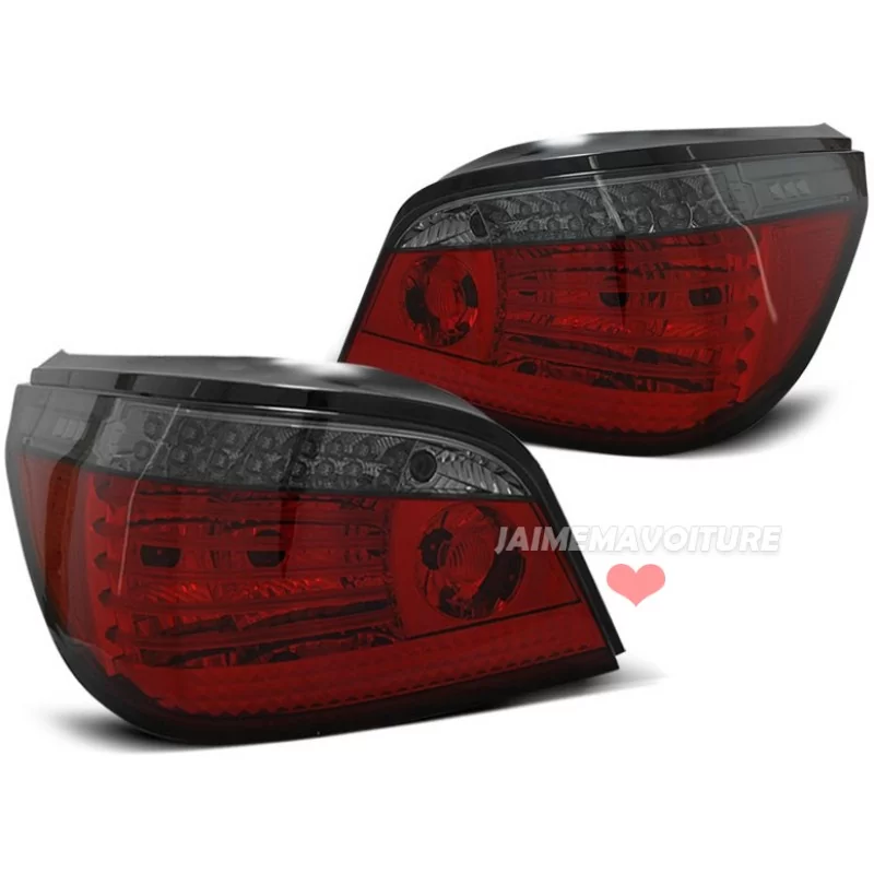 BMW 5 Series E60 dynamic LED turn signal tail lights