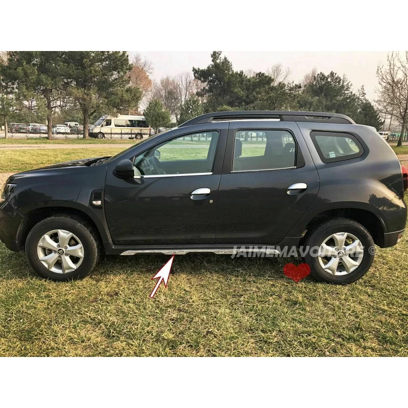 Coppia di pannelli rocker cromati per Dacia Duster 2018-2024