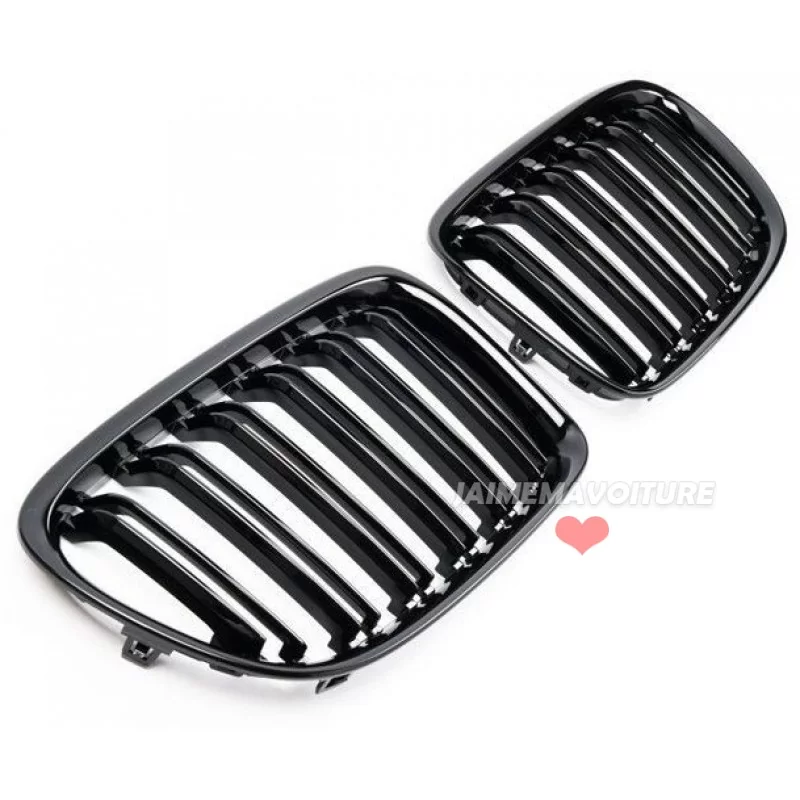 Calandre noire vernie, double barres pour BMW série 1 E84 de 2009 à 2015 Calandre noire vernie, double barres pour BMW série 1 E84 de 2009 à 2015