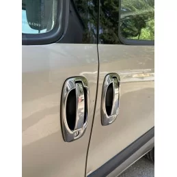Kompletta dörrhandtag i krom 2010 Fiat Doblo