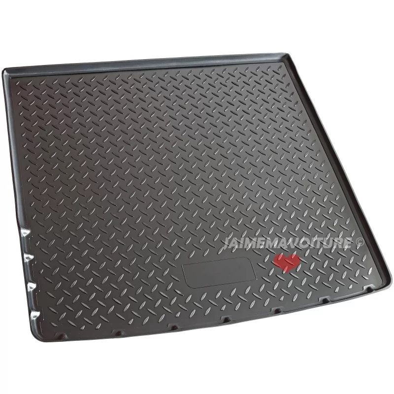 Trunk rubber Renault Duster 2010-2014 4WD mat Trunk rubber Renault Duster 2010-2014 4WD mat