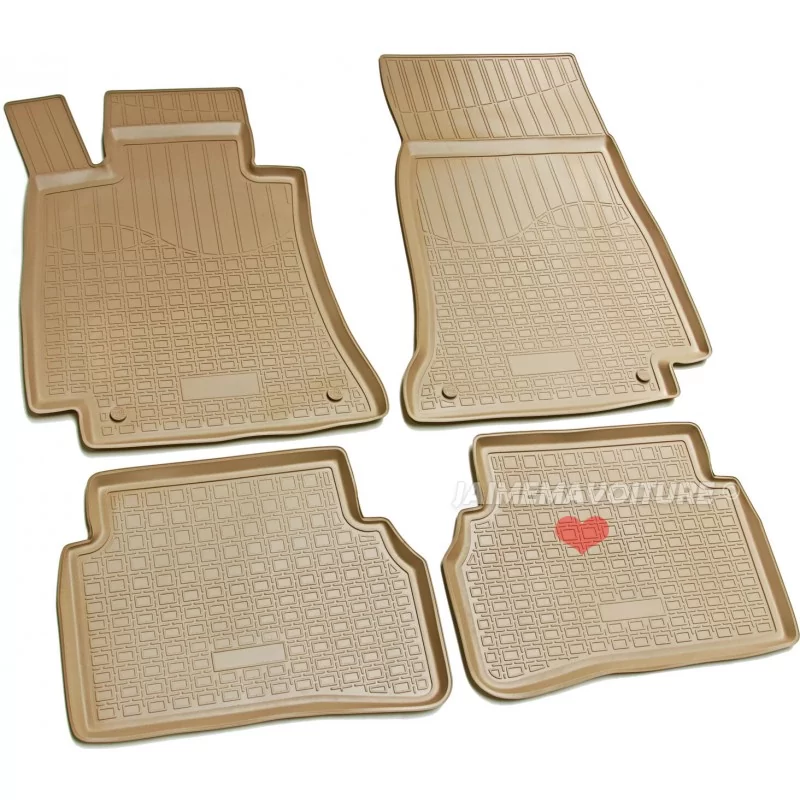 Tapis beige pour Mercedes Classe C Berline W205