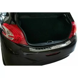 Skyddande lasttröskel i kromad aluminium för Peugeot 208