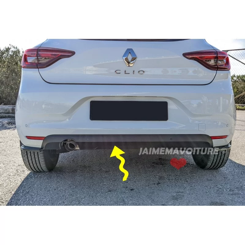 Addition of black sills for Renault Clio 5 Addition of black sills for Renault Clio 5