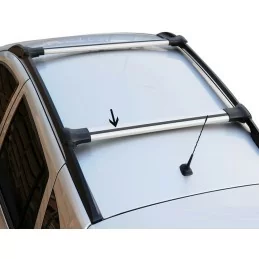 MERCEDES VITO W639 - chasis corto - barras de techo negro