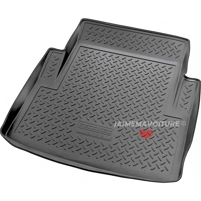 Stamm Kautschuk BMW 3 Touring E91 2005 - Serie Laufband Stamm Kautschuk BMW 3 Touring E91 2005 - Serie Laufband