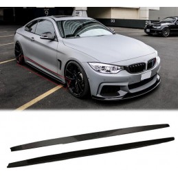 Ett par M Performance-rockpaneler F32 F33 F36