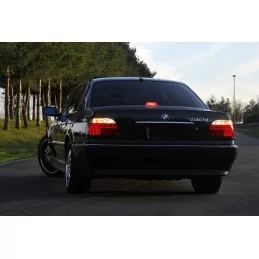 LED-bakljus för BMW 7-serie E38 rödvit