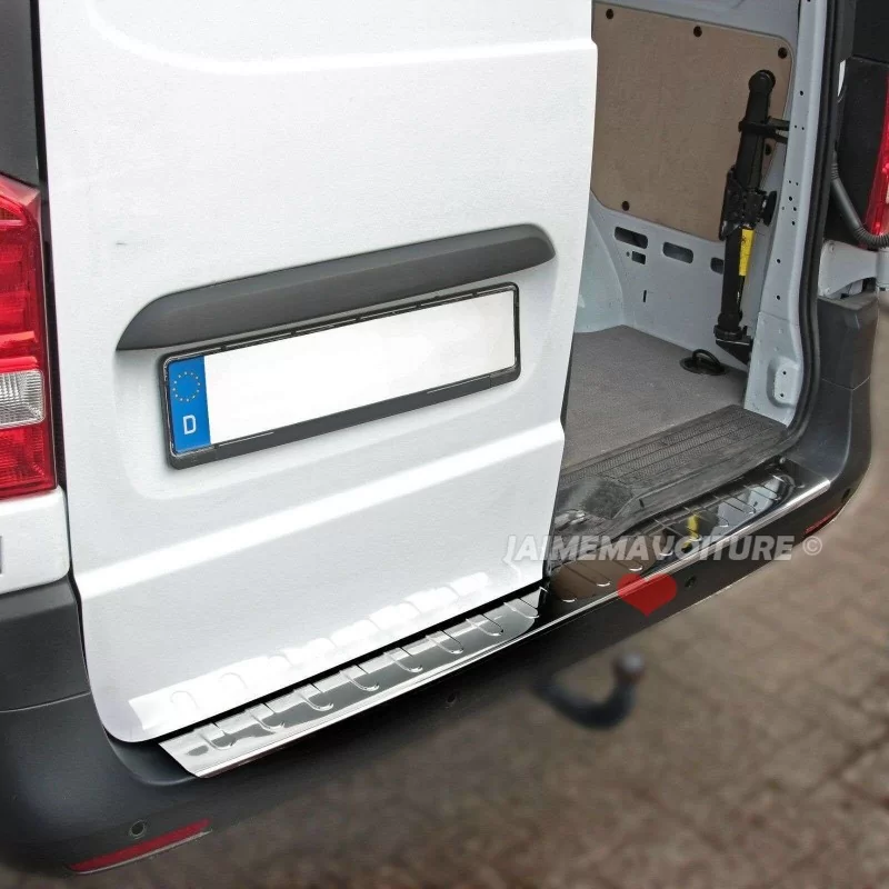 Chrome aluminium load sill for Mercedes V-Class / Vito W447 Jaimemavoiturechrome 3 - Jaimemavoiture.fr 