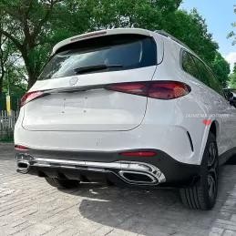 Transforma el aspecto de tu Mercedes GLC con nuestro Kit de Difusor Trasero y Splitter Lateral