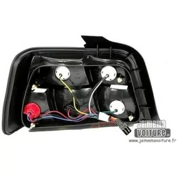 BMW E36 Compact black red rear lights