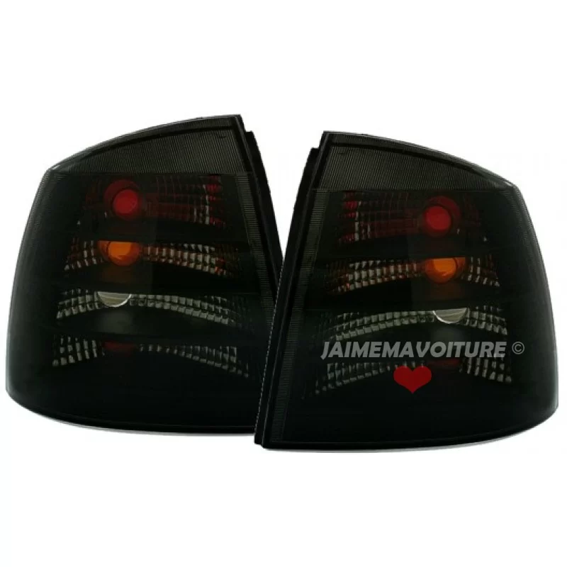 Las luces traseras Opel Astra G ahumado Las luces traseras Opel Astra G ahumado