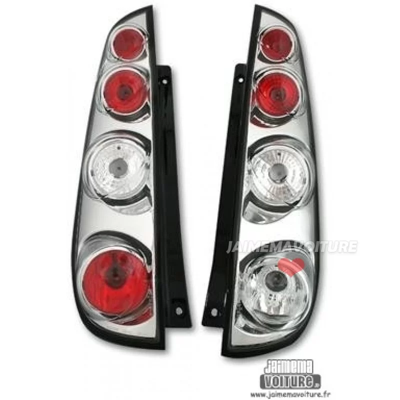 Faros de Ford Fiesta MK6 trasero cromado