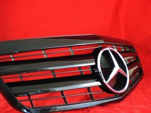 Calandre sport Mercedes Classe E w212 noire brillante